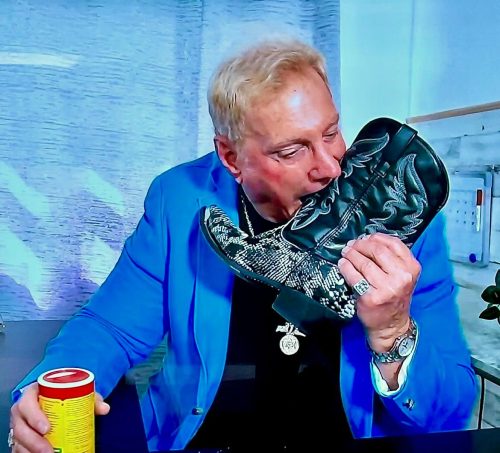 5daef5b4-f1a4-4494-ba82-b3d9ec9d87f8